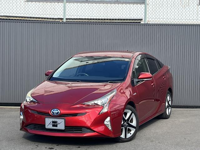 2016 Toyota Prius S Touring Selection — Photo 1