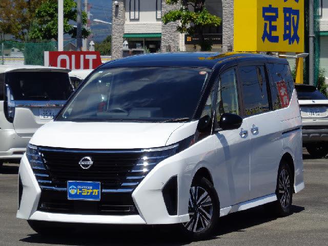 2024 Nissan Serena e-POWER ニッサン　　ｅパワー　ハイウェイスターＶ　雹凹有　１１インチナビ