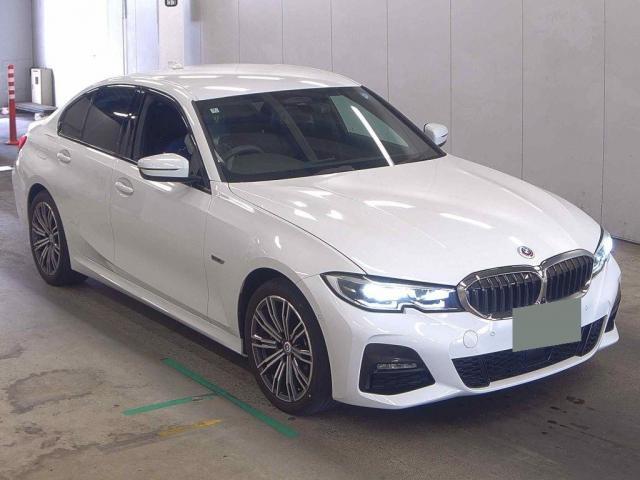 2022 BMW BMW 3series 330e M Sport Comfort PKG