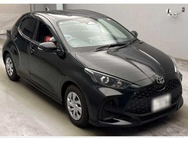 2024 Toyota Yaris X