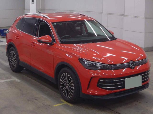 2024 Volkswagen VW Tiguan eTSI Elegance