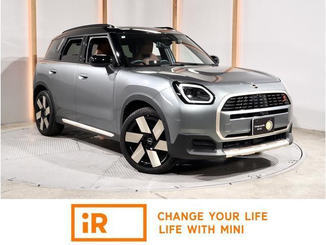 2025 MINI Countryman Countryman S ALL4 Favored Trim M Package