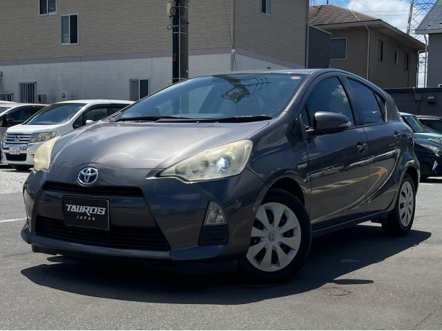 2011 Toyota Aqua S