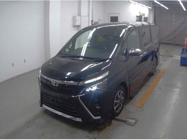 2021 Toyota Voxy ZS Kirameki?