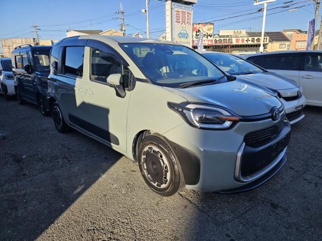2023 Toyota Sienta Hybrid HV Z★Genuine 10.5-inch Navi TV★All-around M★Advance P★7-seater★Leather-like Cover