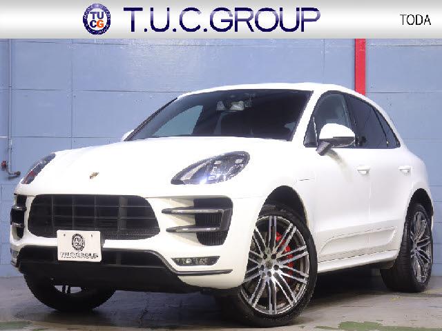 2017 Porsche Macan Porsche Macan Turbo Performance Sport Chrono PKG