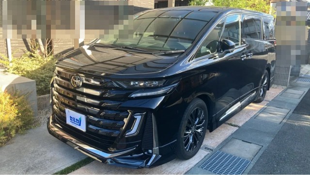 2024 Toyota Vellfire Hybrid Z Premia