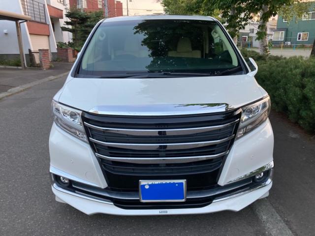 2015 Toyota Alphard GF — Photo 1