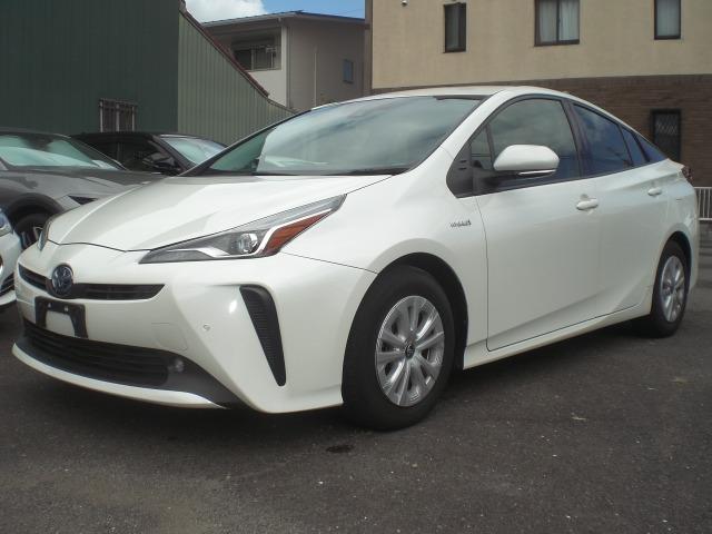2019 Toyota Prius 1.8S — Photo 1