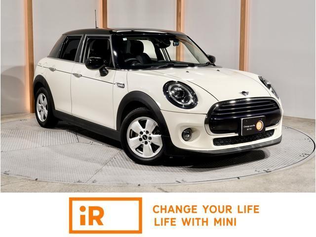 2021 MINI 5HB Cooper Piccadilly Edition