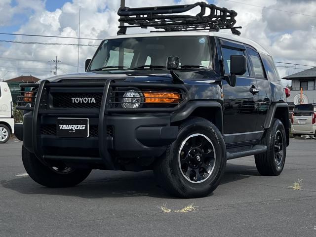 2013 Toyota FJCruiser Black Color Package
