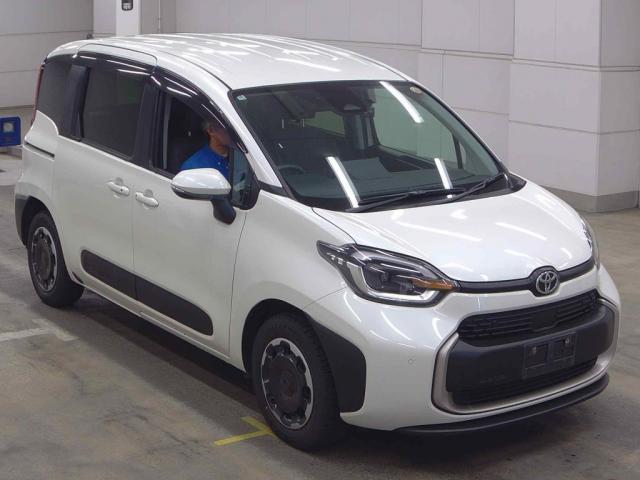 2022 Toyota Sienta Hybrid Hybrid Z