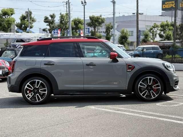 2022 MINI John Cooper Works Crossover