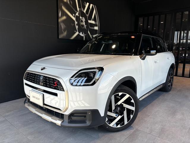 2024 MINI Countryman Countryman S ALL4 Favored Trim