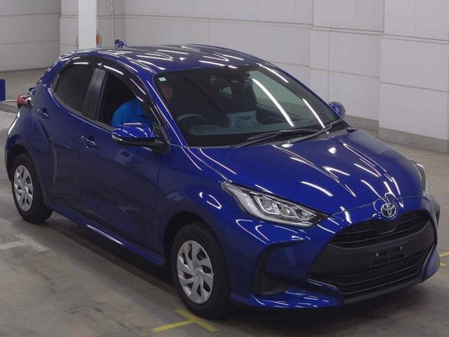 2023 Toyota Yaris G 4WD