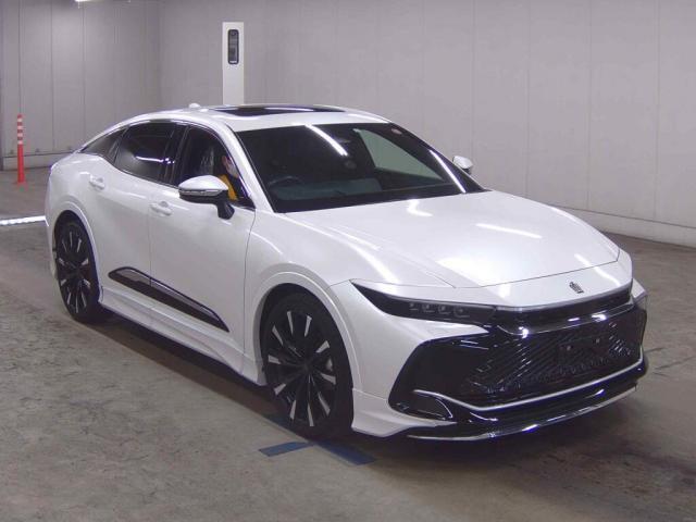 2023 Toyota Crown Crossover RS Advanced