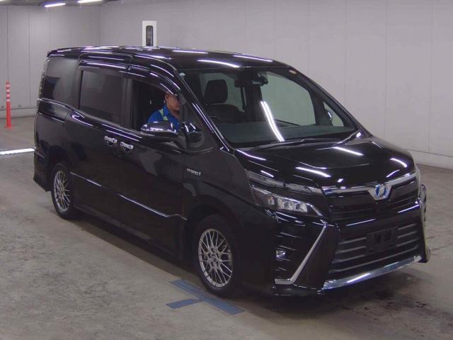 2017 Toyota Voxy Hybrid Hybrid ZS