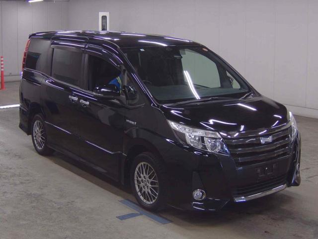 2017 Toyota Noah Hybrid Hybrid Si Double Bi-Bi