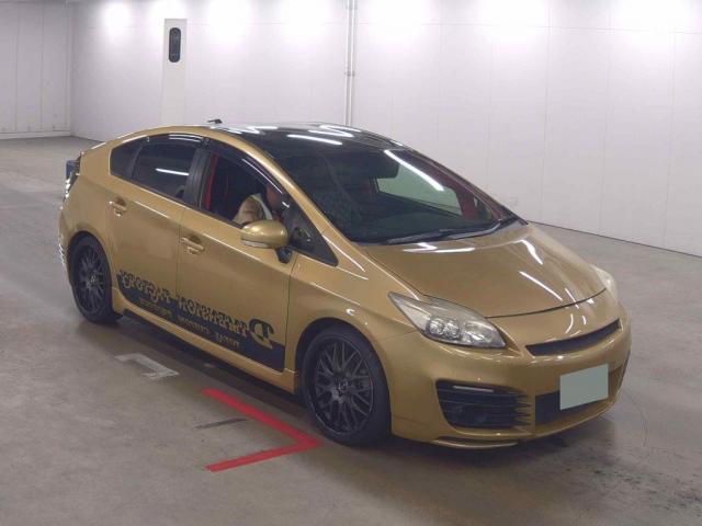 2013 Toyota Prius S Touring Selection — Photo 1
