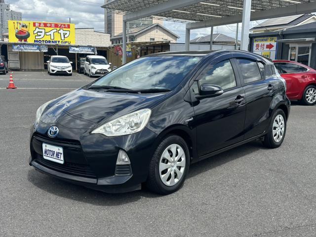 2013 Toyota Aqua S — Photo 1