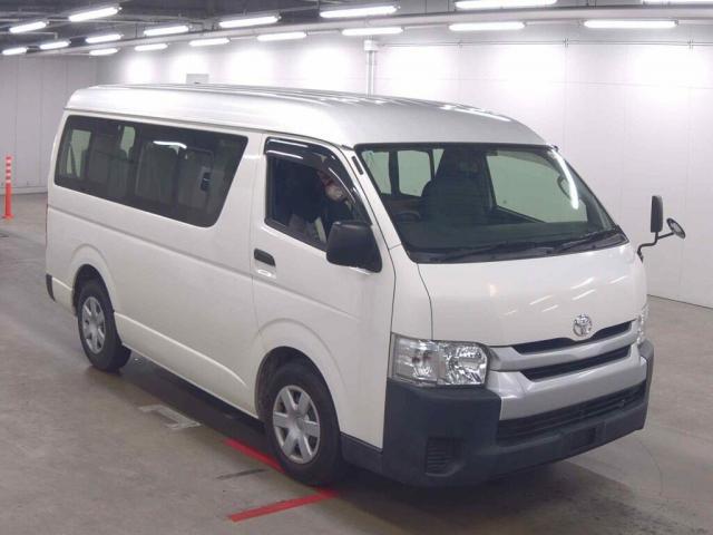 2019 Toyota Hiace Wagon DX
