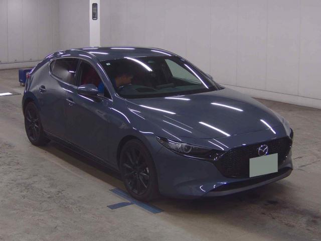 2023 MAZDA MAZDA3 FASTBACK XD Proactive Touring Selection