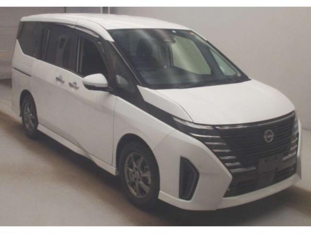 2023 Nissan Serena Highway Star V