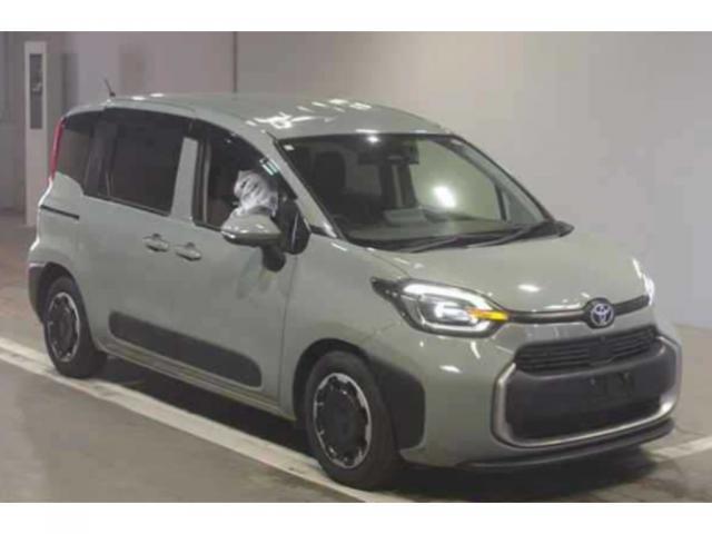 2023 Toyota Sienta Z — Photo 1
