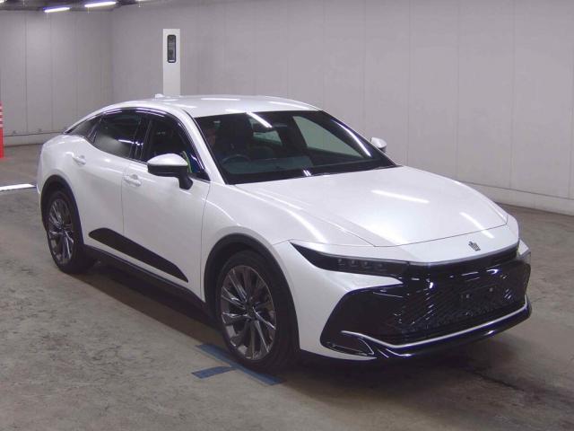 2023 Toyota Crown Crossover G Advanced Leather Package