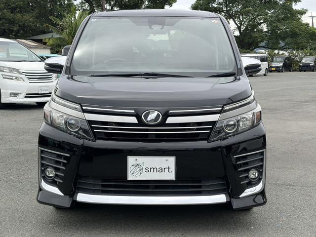 2016 Toyota VOXY 2.0 ZS Kirameki II