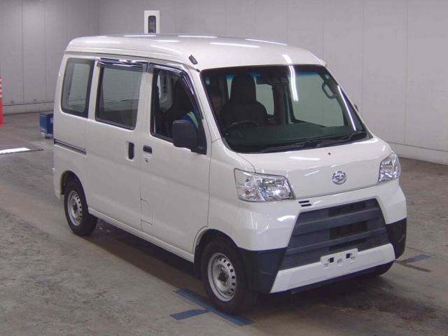 2020 Daihatsu Hijet Cargo Special SA?