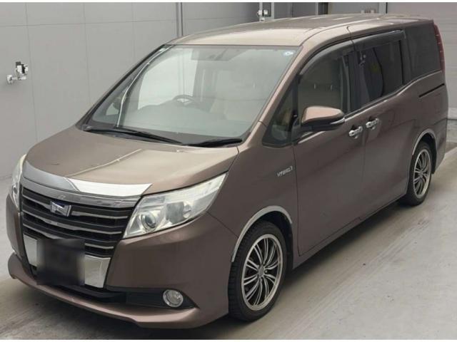 2014 Toyota NOAH Hybrid G