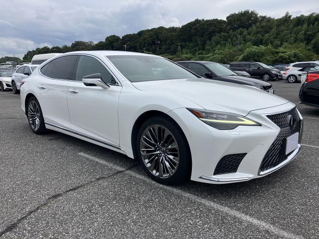 2023 Lexus LS Hybrid LS500h Version L ★ 4WD ★ Teammate ★ Mark Levinson ★ Panoramic View Monitor ★ RCC