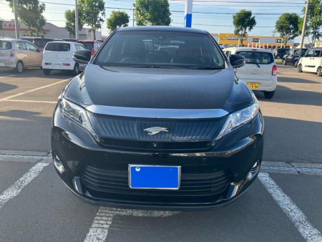 2016 Toyota Harrier Premium Advanced Package — Photo 1