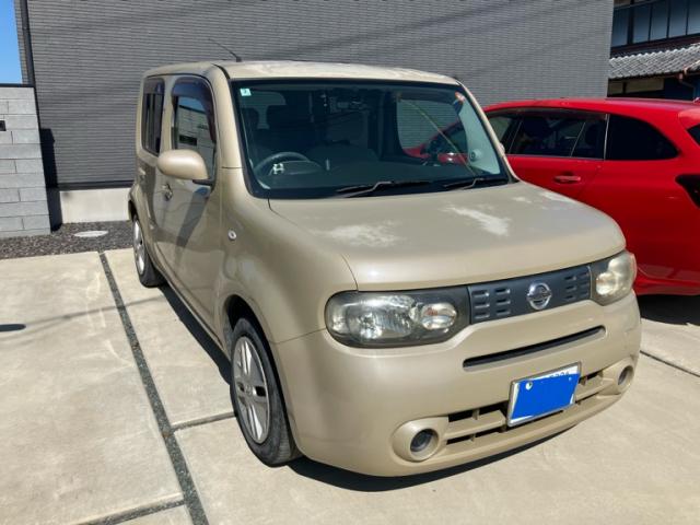 2010 Nissan CUBE Special 15X M Selection — Photo 1