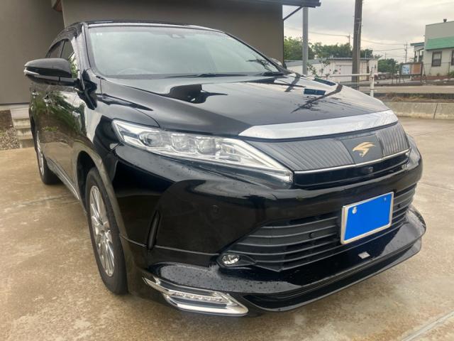 2019 Toyota Harrier Hybrid Progress Metal and Leather Package