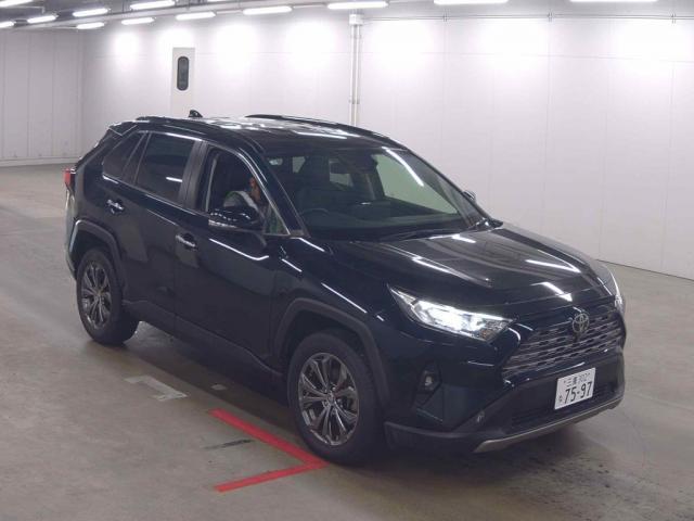 2023 Toyota RAV4 5D G — Photo 1
