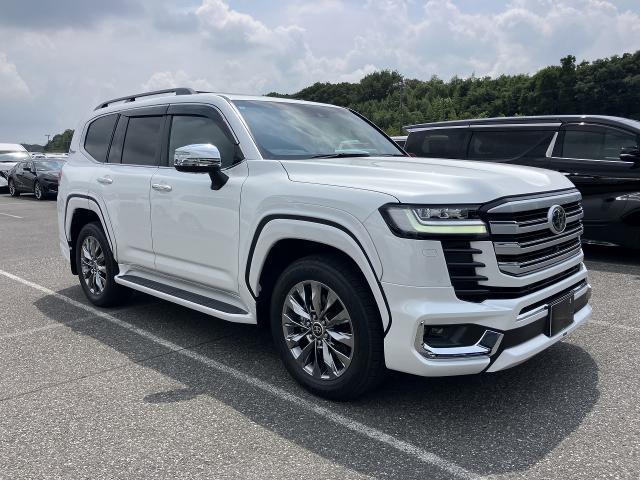 2023 Toyota LandCruiser ZX ★ 4WD ★ Cold Region Specification ★ Modellista Aero ★ Moon Roof ★ JBL ★ Panoramic View M ★ RCC