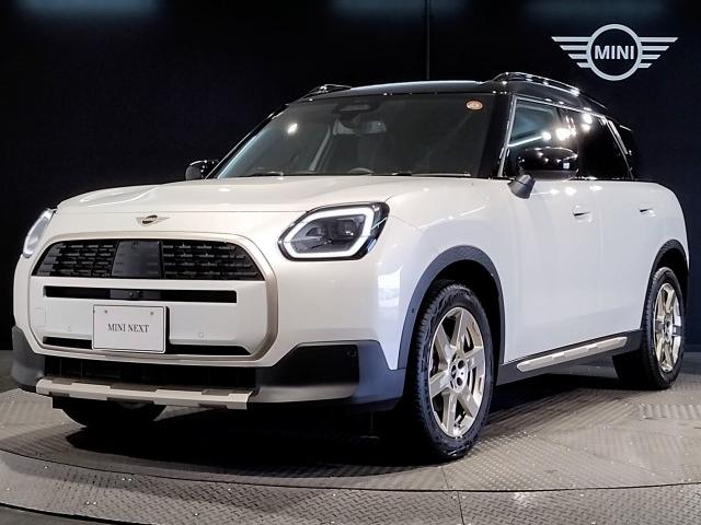 2025 MINI Countryman Countryman D Favored Trim