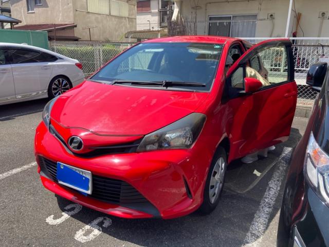 2015 Toyota VITZ F