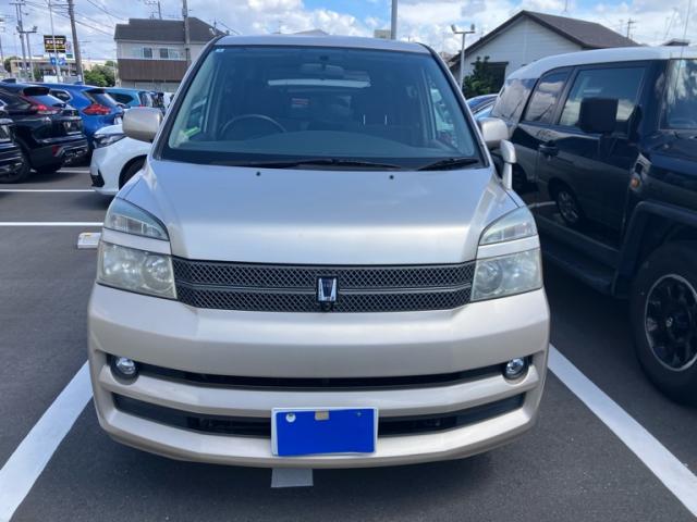 2006 Toyota Voxy X_V Edition