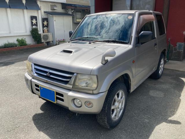 2003 Mitsubishi Pajeromini VR