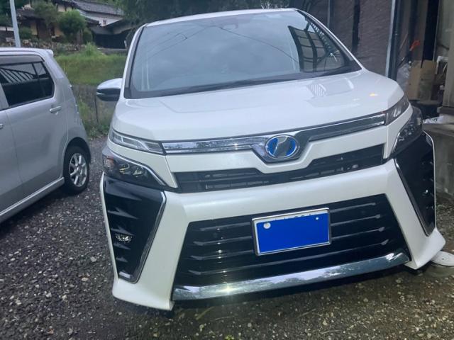 2019 Toyota Voxy Hybrid Special Hybrid ZS Kirameki 2
