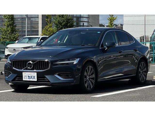 2022 Volvo S60 B5 Inscription