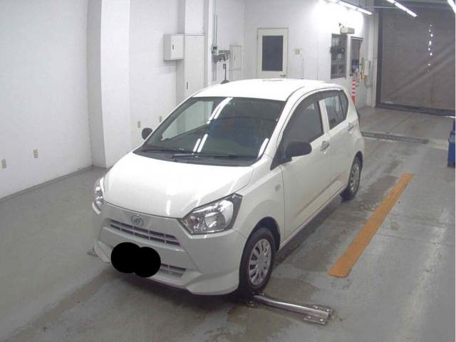 2017 Daihatsu Mira eS L