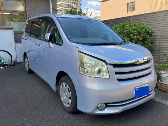 2009 Toyota Noah Special Edition X Smart Edition