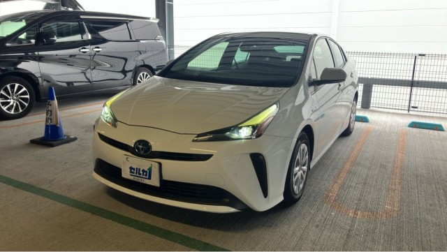 2020 Toyota Prius S
