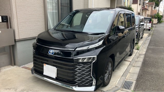 2024 Toyota VOXY Hybrid S-G