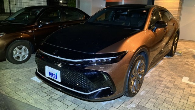 2024 Toyota Crown Crossover Z