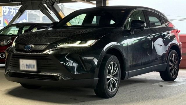 2022 Toyota Harrier Hybrid G
